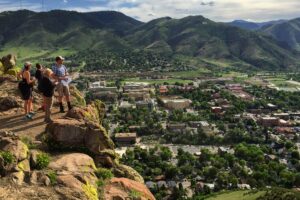 South Table Top South Table Top